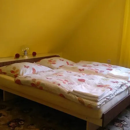 - Zakova